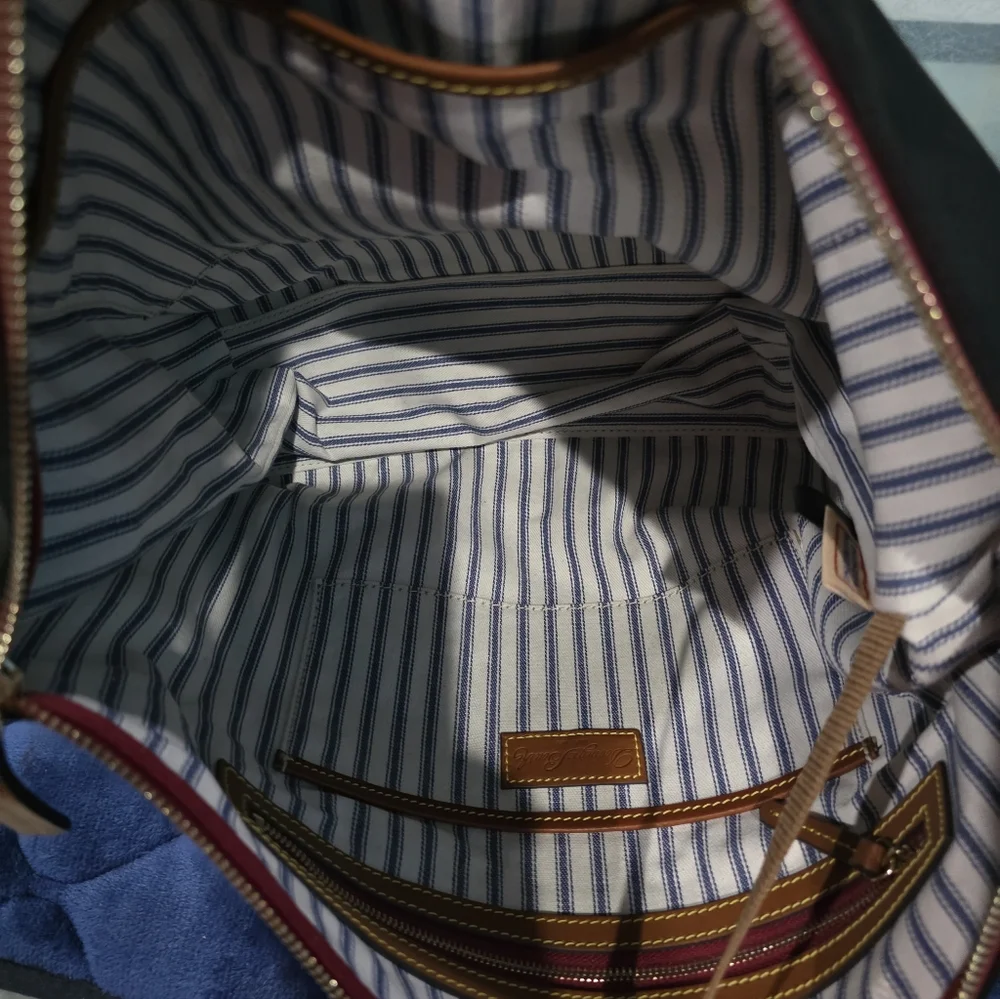 New Dooney & Bourke Tote Set